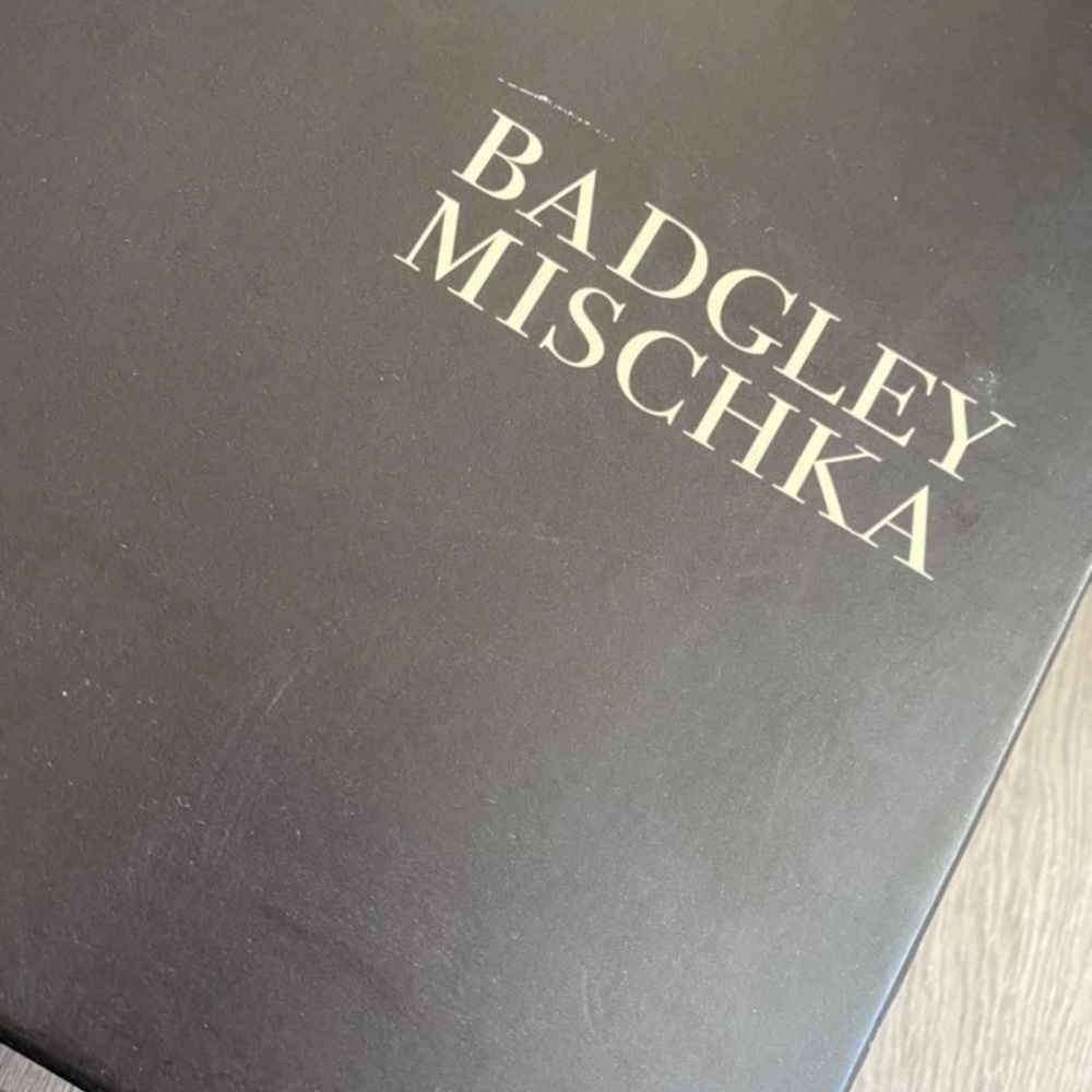 Badgley mischka size 8 wedge heels - Picture 2 of 6